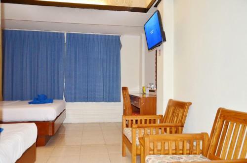 Hostal Bangkok Condotel