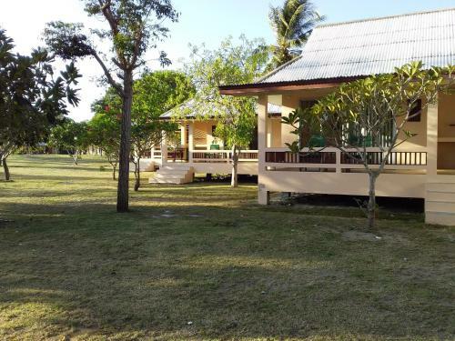 Hotel Jinta Beach Samui