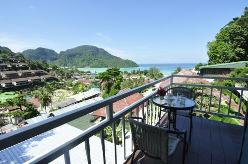 Hotel Papaya Phi Phi Resort