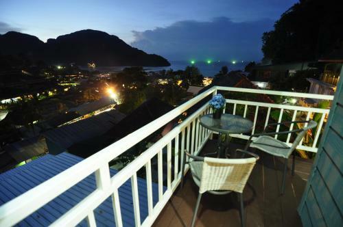 Hotel Papaya Phi Phi Resort