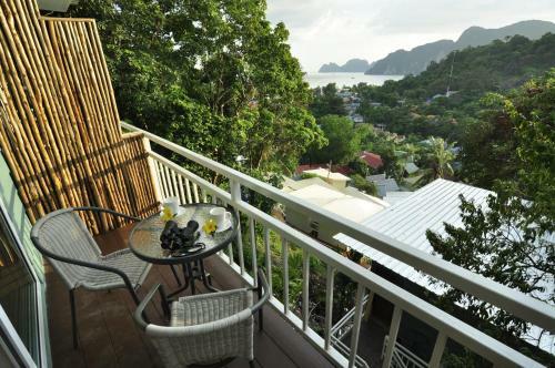 Hotel Papaya Phi Phi Resort