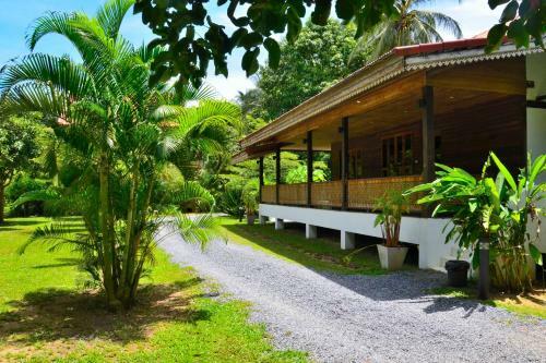Baan Nana Villa