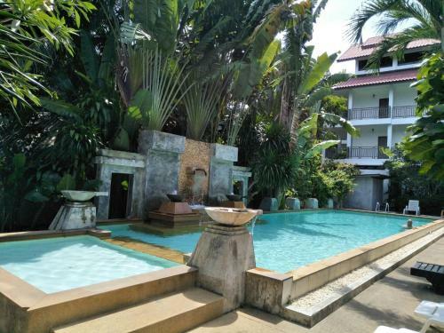Hotel Holiday Park