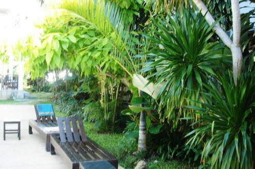Hotel Holiday Park