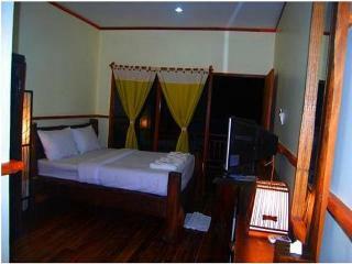 Phuttachot Resort Phi Phi