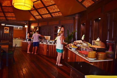 Hotel Cocopalm Beach Resort