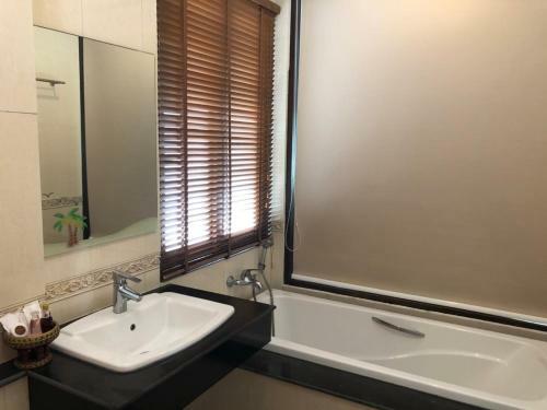 Hotel Poolsawat Villa