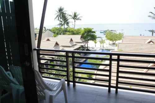Hotel Poolsawat Villa