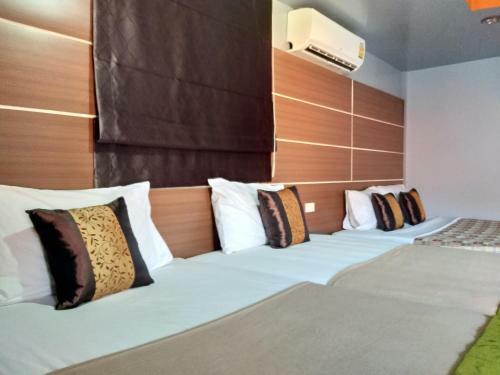Hostal Phi Phi Coralbay