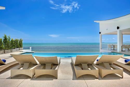 La Perle Luxury Boutique Hotel