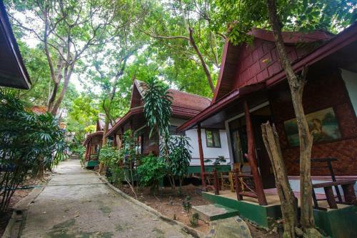 Hotel Bill Resort