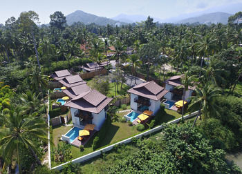 Villa Khwan Beach Resort