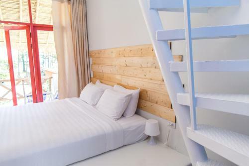 Albergue Pajamas Koh Chang