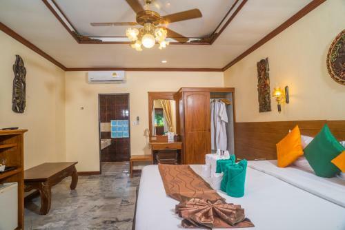 Hotel Samui Sense Beach Resort