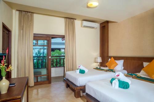 Hotel Samui Sense Beach Resort