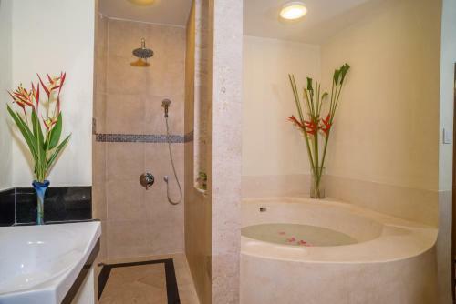 Hotel Samui Sense Beach Resort