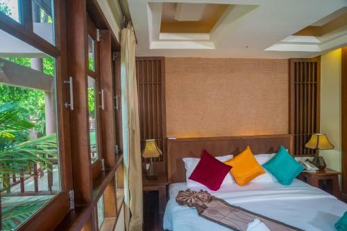 Hotel Samui Sense Beach Resort