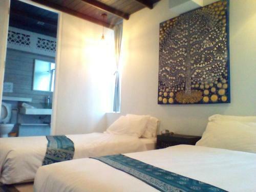 Arom D Hostel