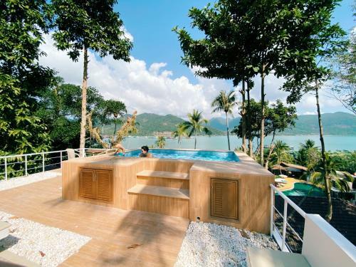 Hotel Resolution Resort