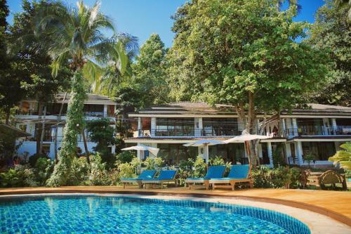 Hotel Resolution Resort
