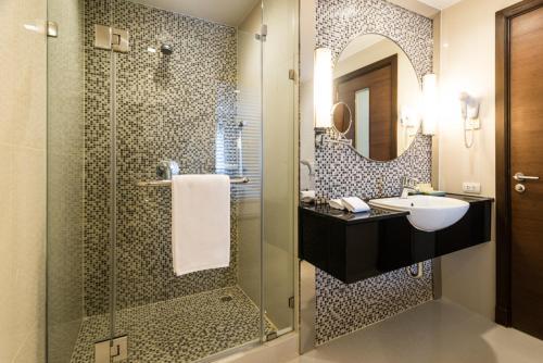 Hotel Legacy Suites Sukhumvit By Compass Hospitality