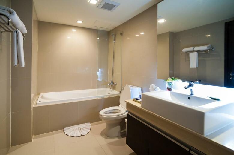Hotel Aspen Suites Sukhumvit 2 By Compass Hospitality