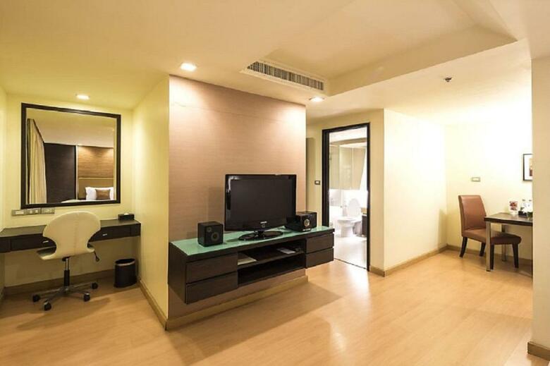 Hotel Aspen Suites Sukhumvit 2 By Compass Hospitality