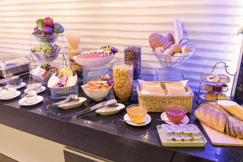 Hotel Aspen Suites Sukhumvit 2 By Compass Hospitality