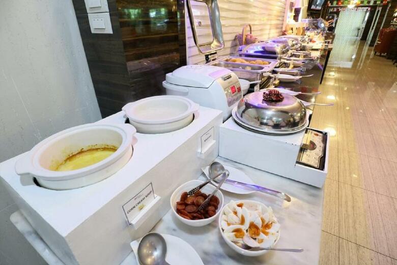 Hotel Aspen Suites Sukhumvit 2 By Compass Hospitality