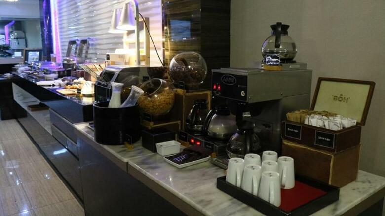 Hotel Aspen Suites Sukhumvit 2 By Compass Hospitality
