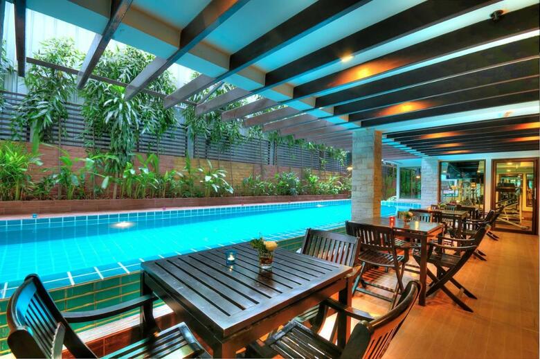 Hotel Aspen Suites Sukhumvit 2 By Compass Hospitality