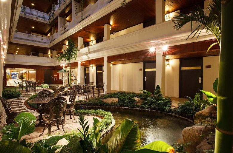 Hotel Check Inn Regency Park