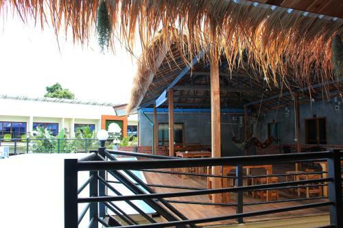 Hostal The Noi Guest House & Restaurant