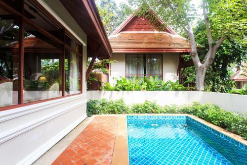 Hotel Samui Buri Beach Resort
