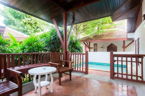 Hotel Samui Buri Beach Resort