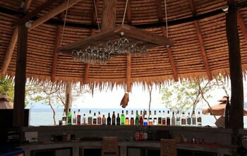 Hotel Chivapuri Beach Resort
