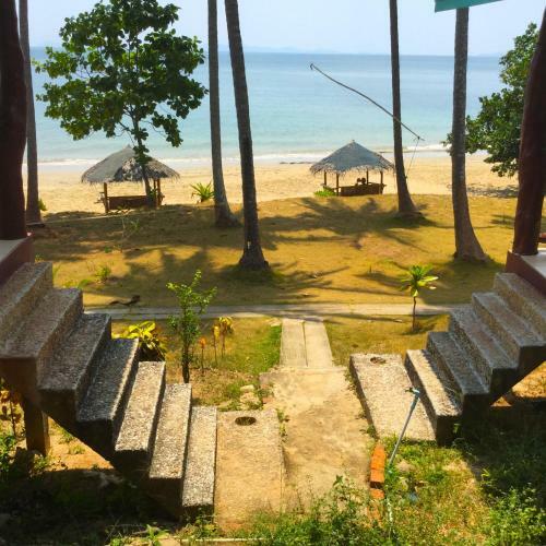Hostal Sun Smile Beach Koh Jum