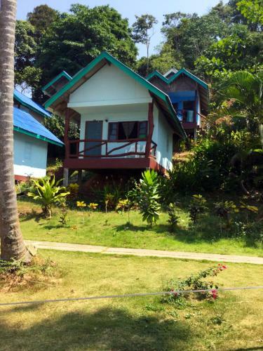 Hostal Sun Smile Beach Koh Jum