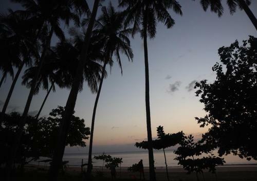 Hostal Sun Smile Beach Koh Jum