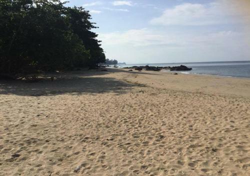 Hostal Sun Smile Beach Koh Jum