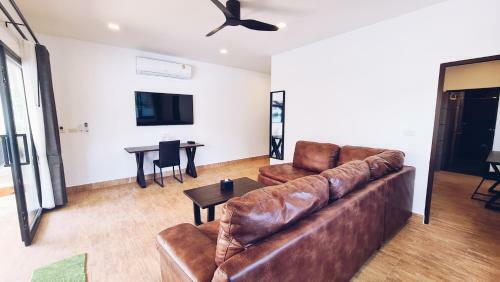 Hostal Baan Rim Nam