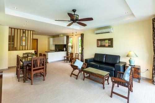 Hotel Little Sunshine Boutique Beach Resort & Spa