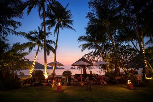 Hotel Little Sunshine Boutique Beach Resort & Spa