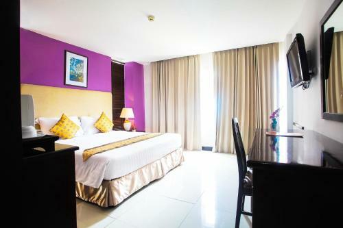 Hotel The Patra