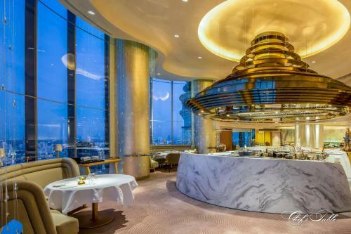 Hotel Tower Club At Lebua