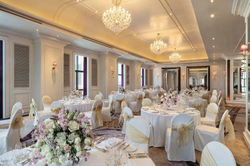 Hotel Tower Club At Lebua