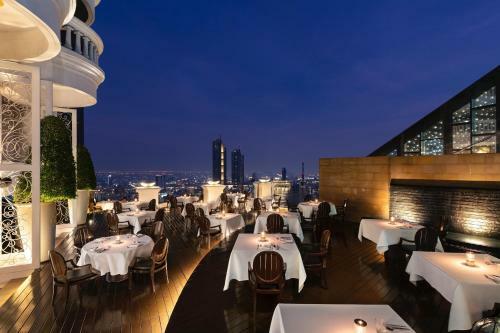 Hotel Tower Club At Lebua