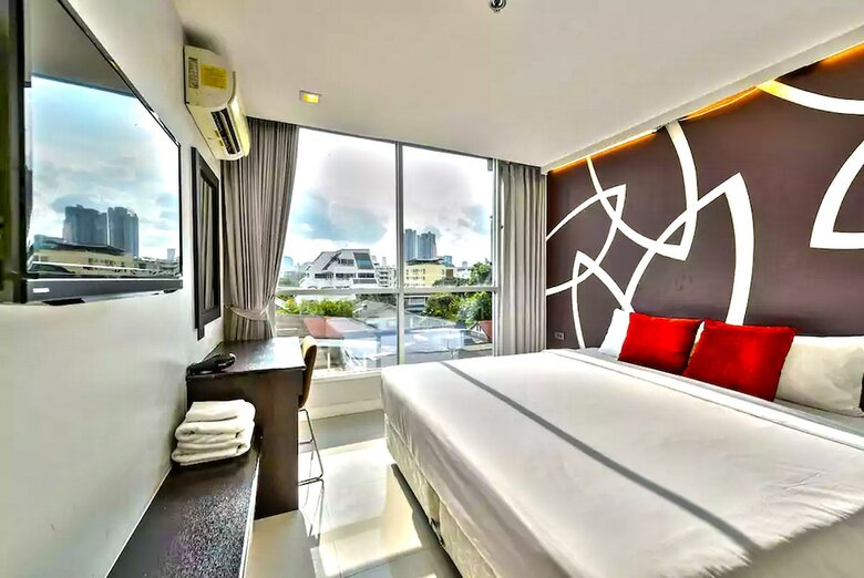 Hotel H-residence