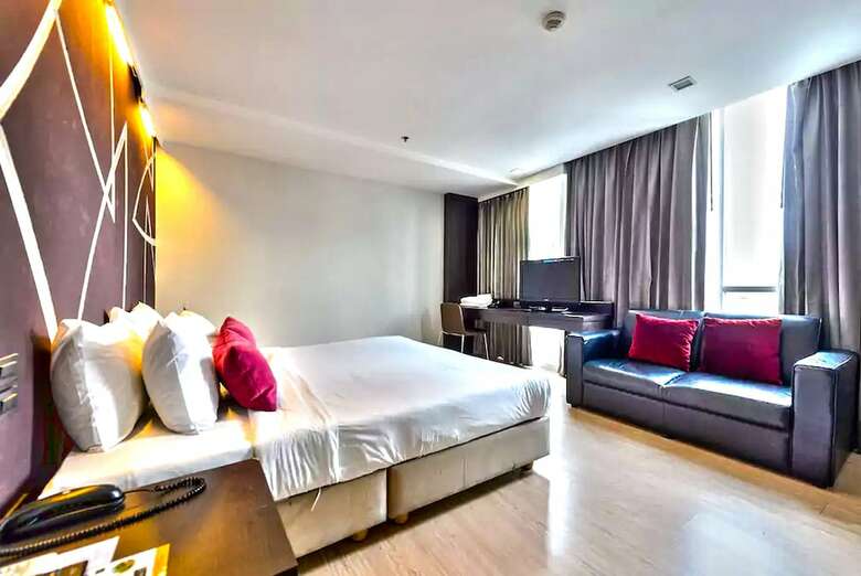 Hotel H-residence