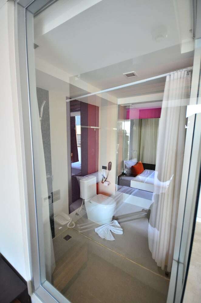 Hotel H-residence